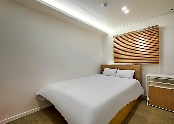 Myeong-dong Hotel